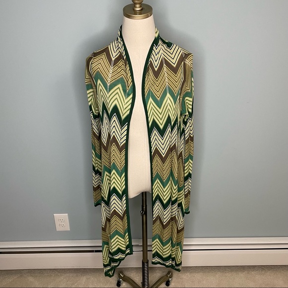 BCBGMAXAZRIA green chevron striped silk blend open front cardigan - Picture 1 of 6